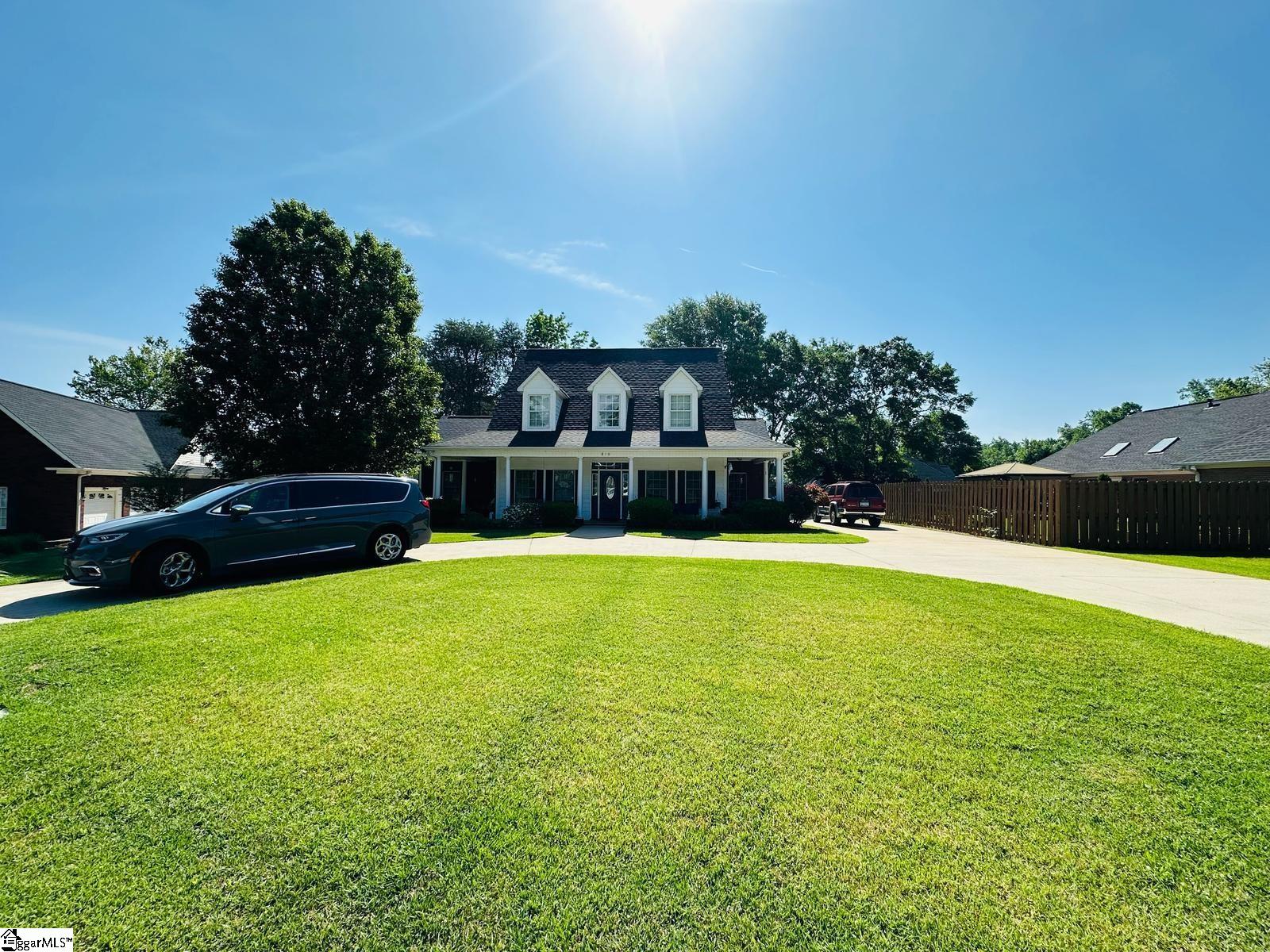 810 Tapestry Court
