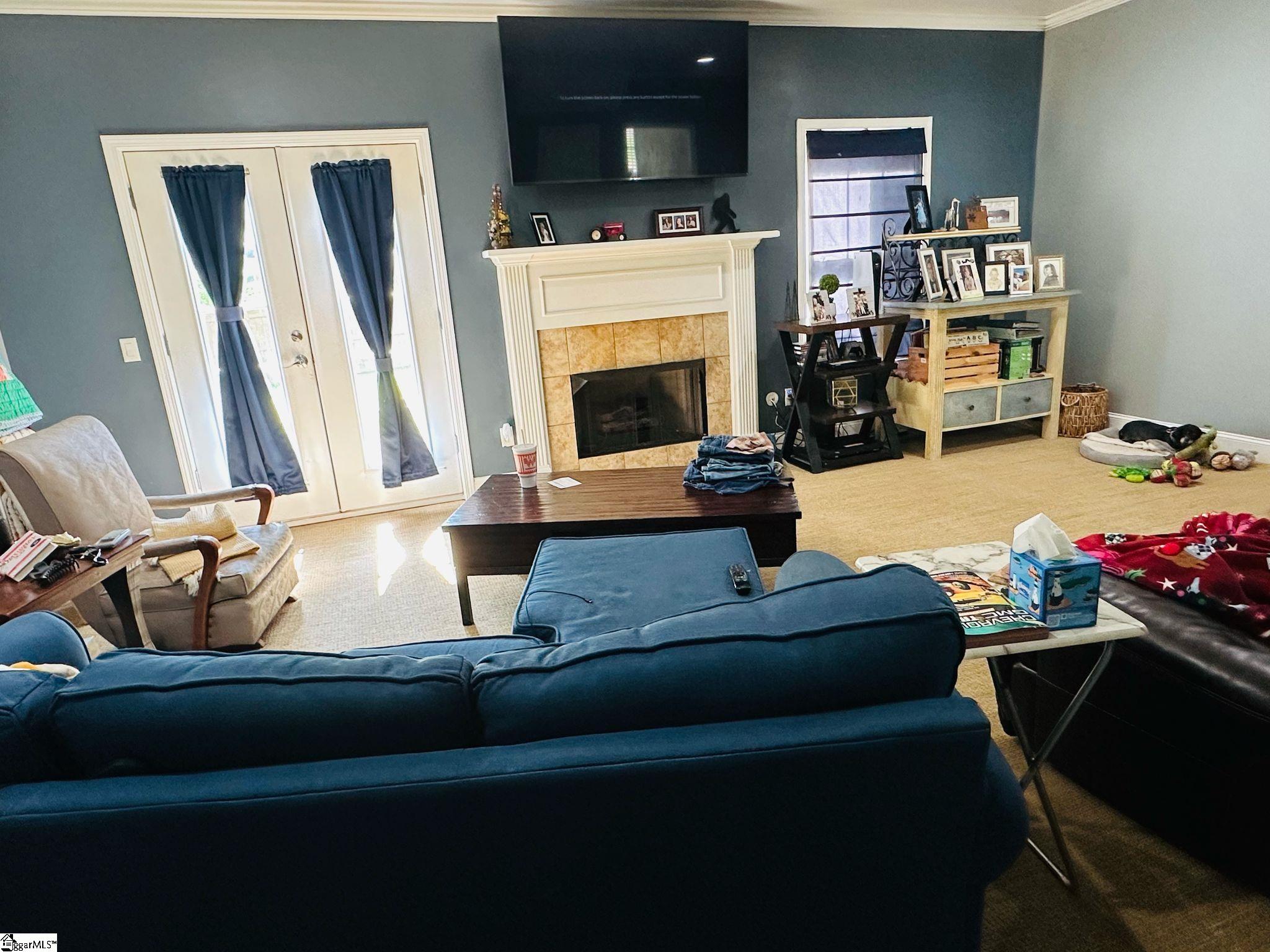 810 Tapestry Court