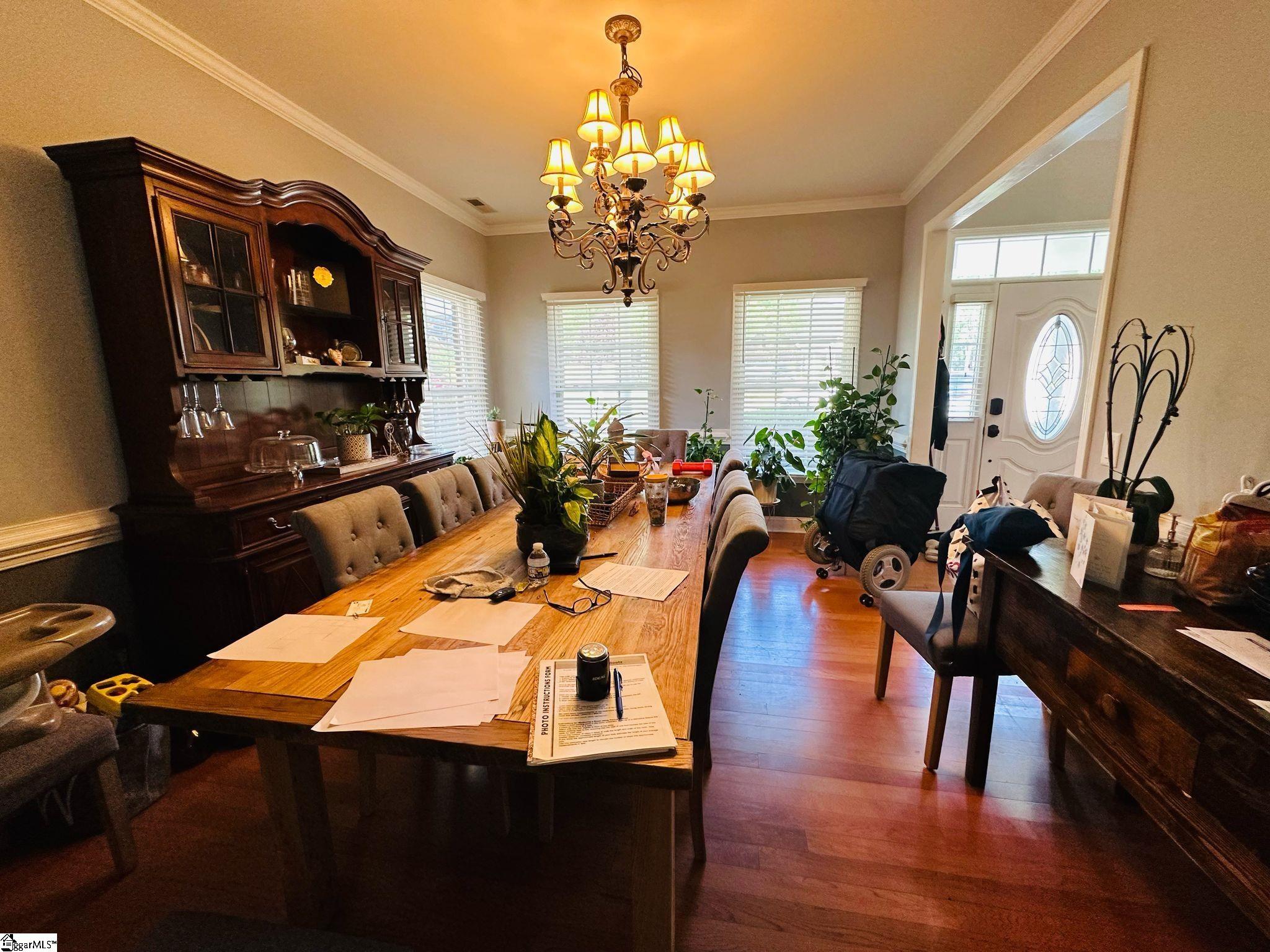 810 Tapestry Court