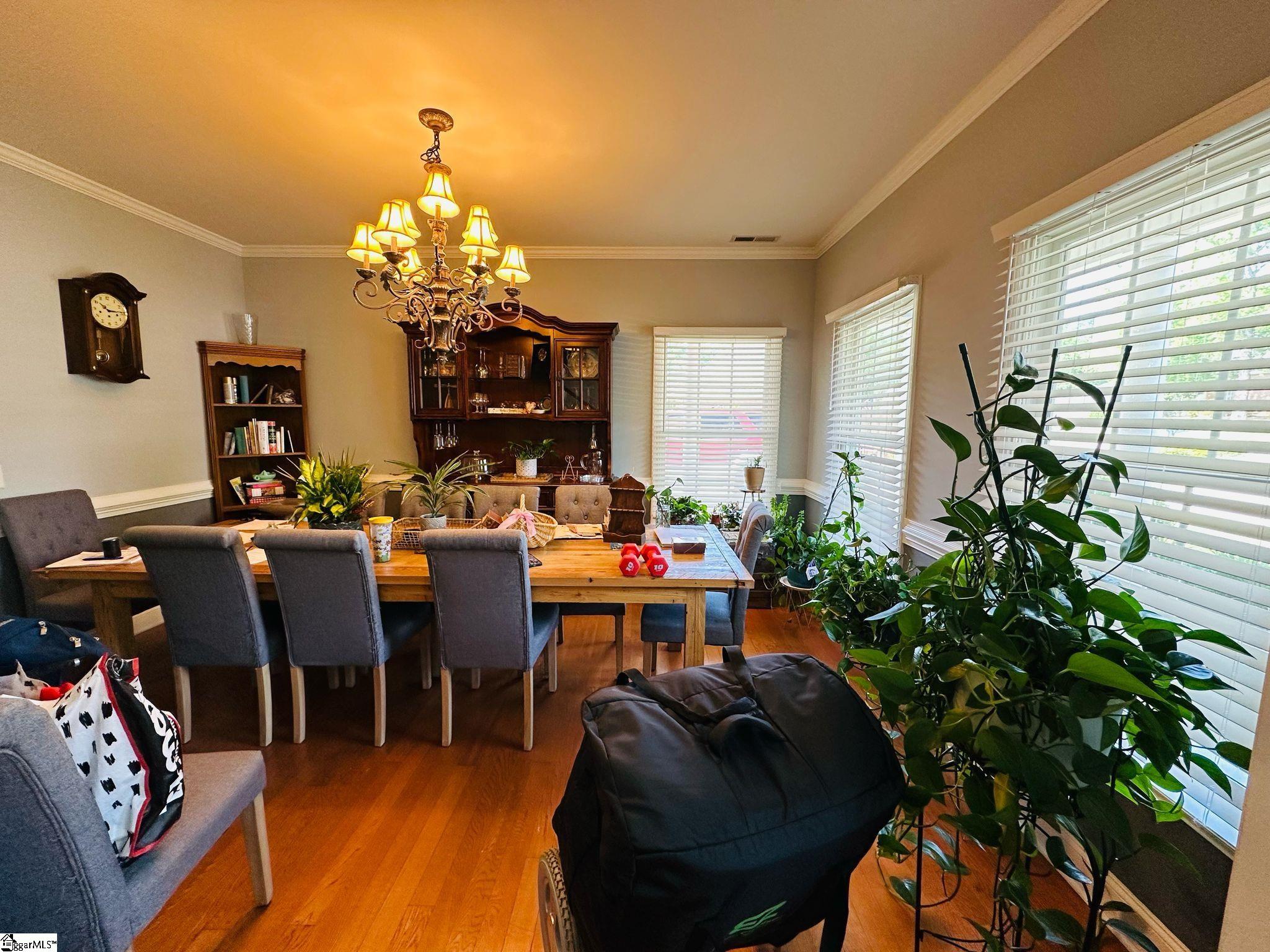 810 Tapestry Court