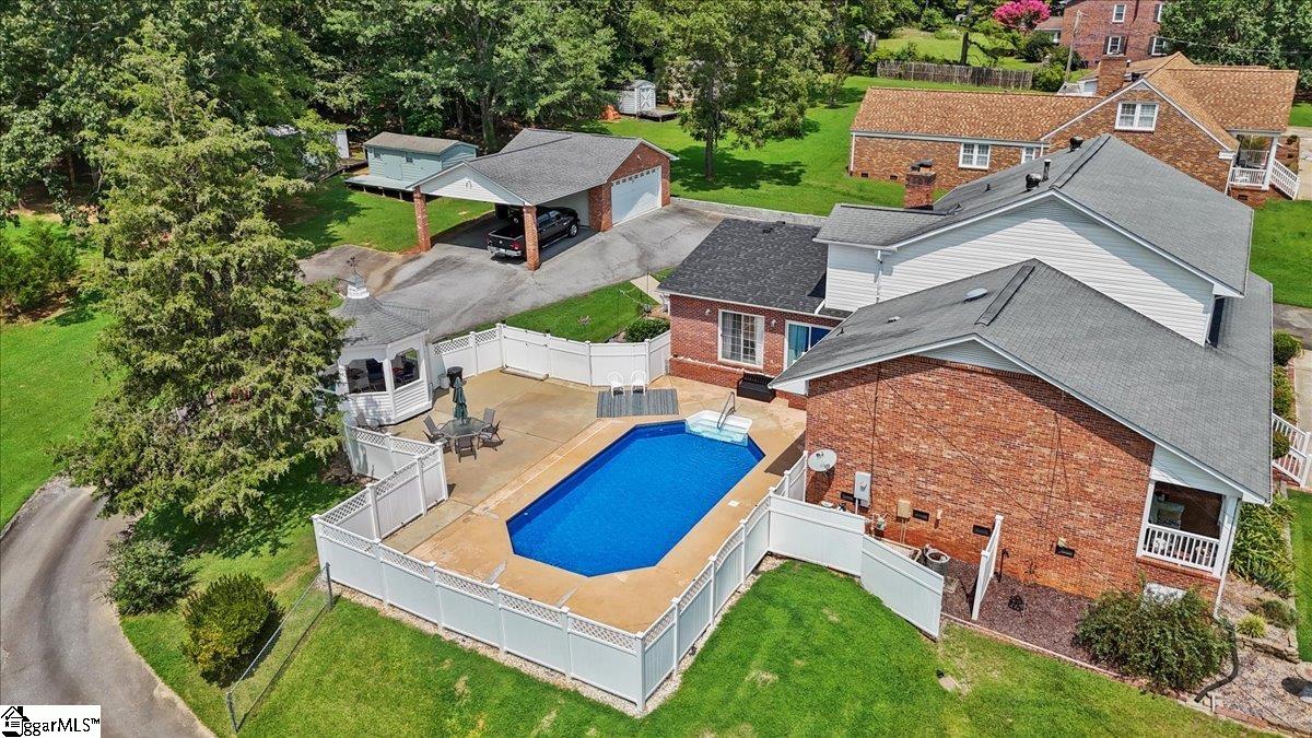 107 Hidden Hill Road