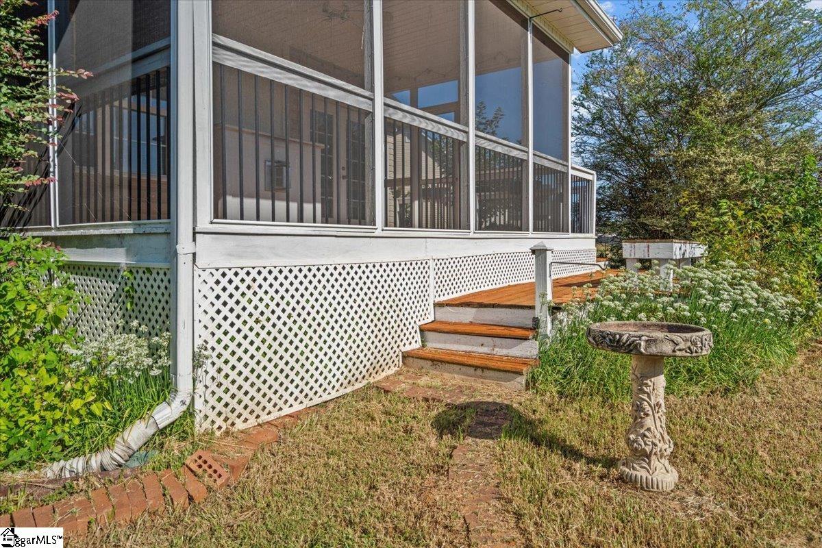 1073 Corrie Crest Drive