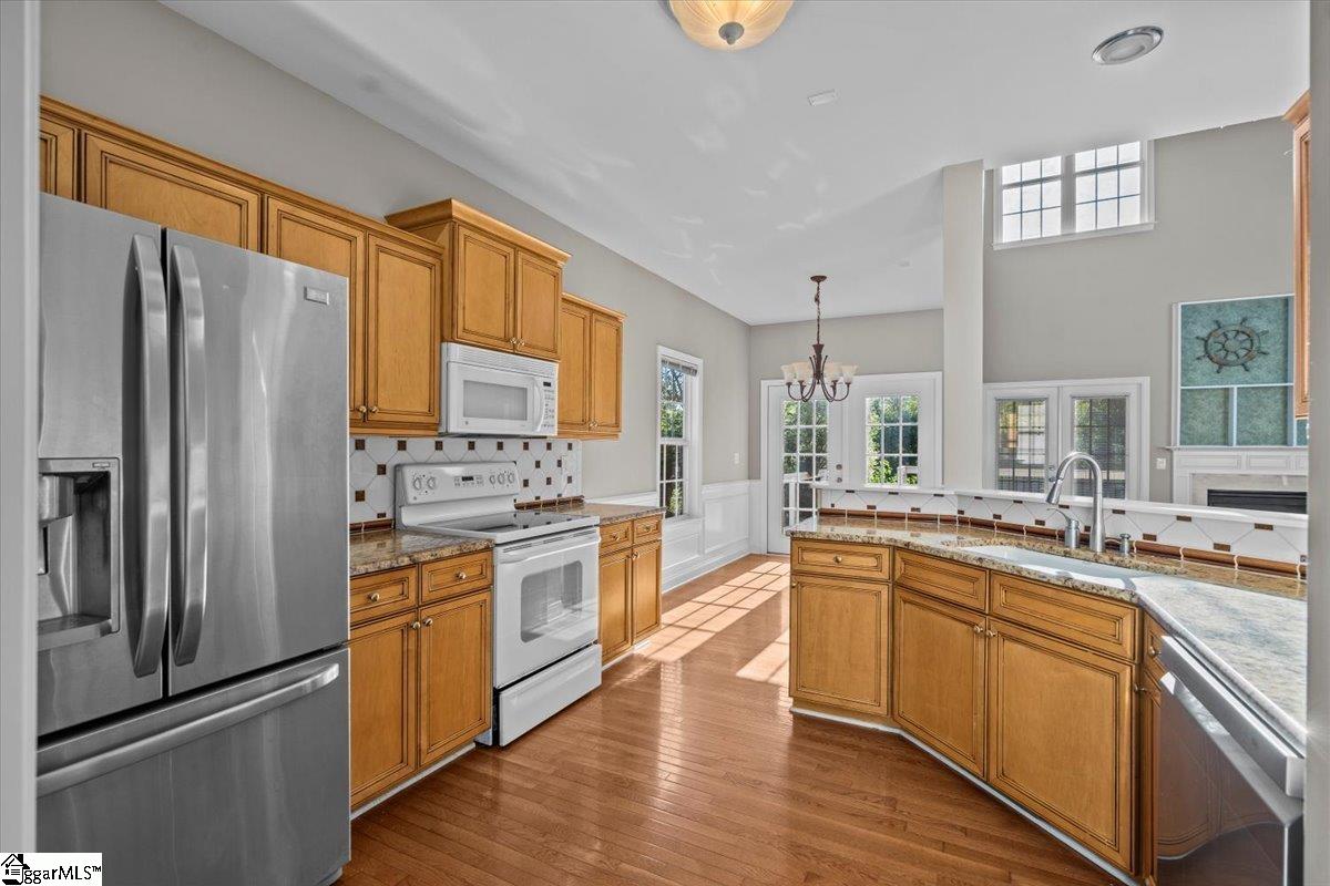 1073 Corrie Crest Drive