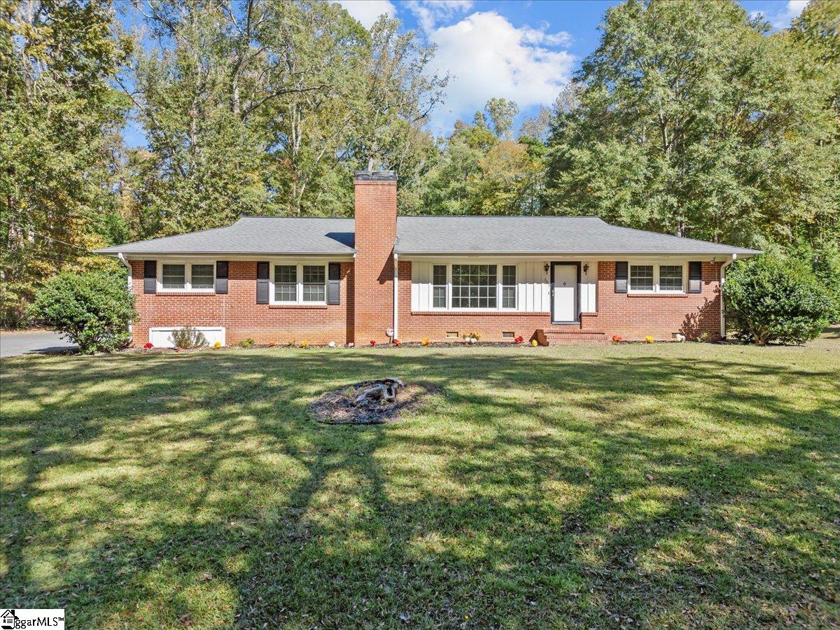 305 Brookside Drive, Union