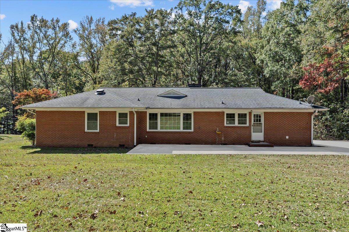 305 Brookside Drive, Union