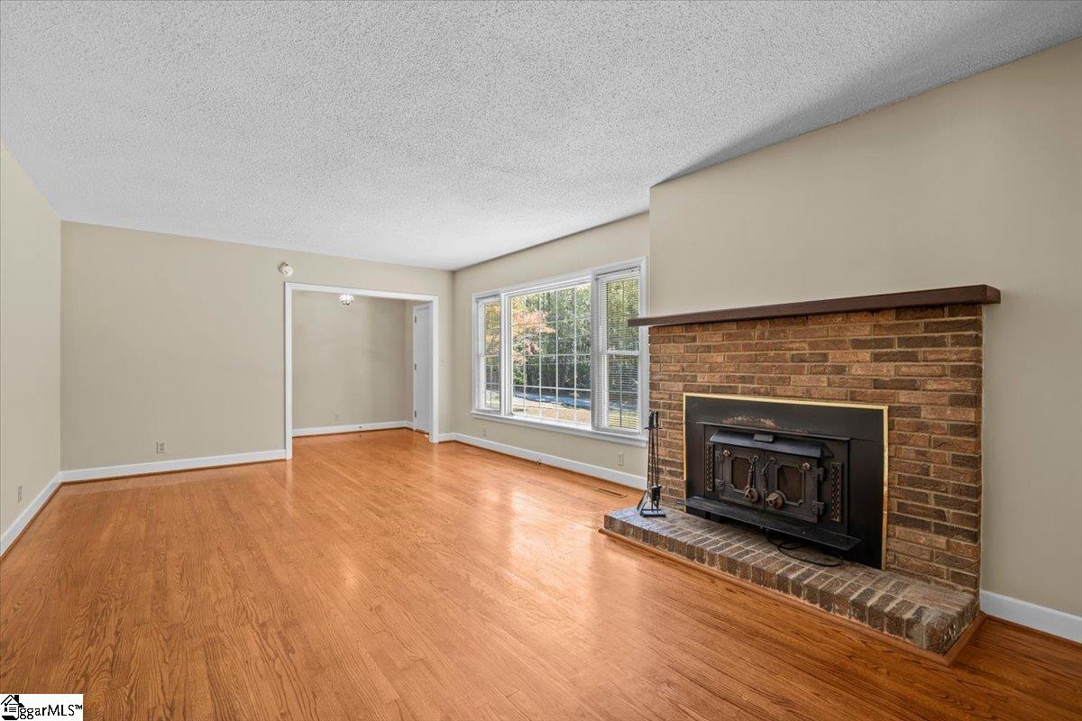 305 Brookside Drive, Union