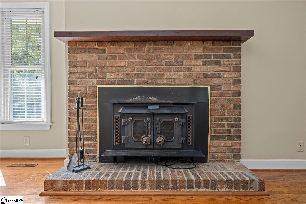 305 Brookside Drive, Union