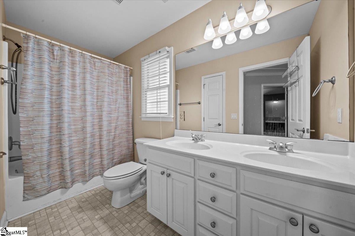 810 Tapestry Court, Boiling Springs