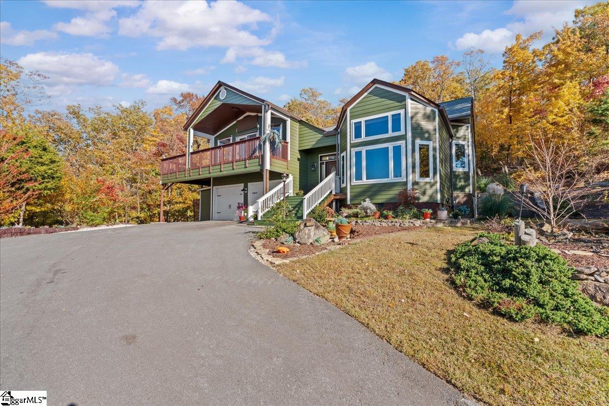 156 Overlook Drive