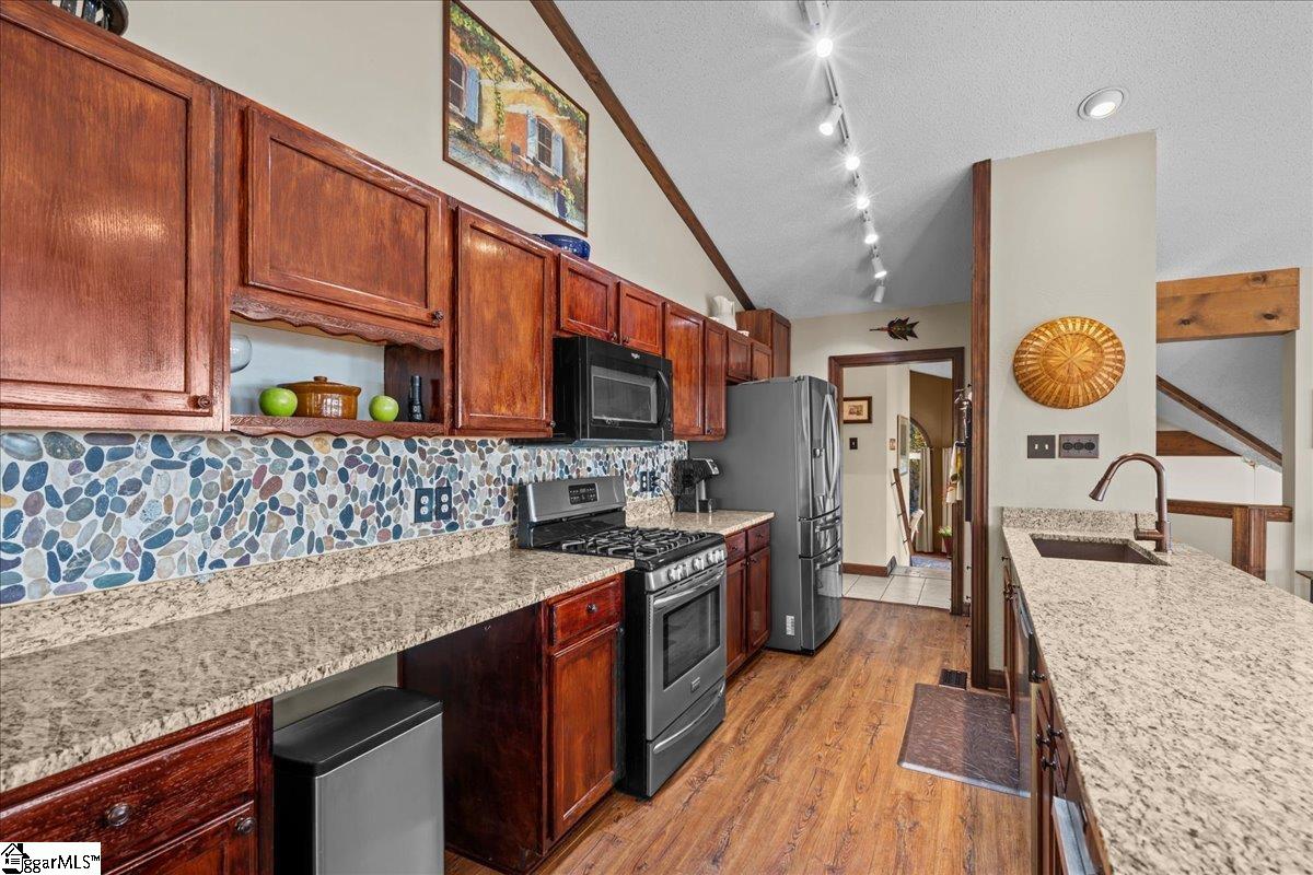 156 Overlook Drive