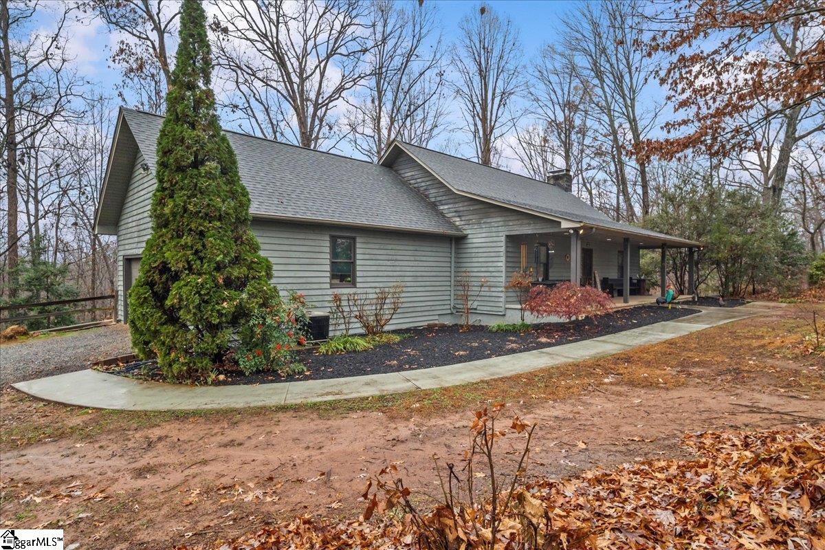 133 Ernestine Hayes Road