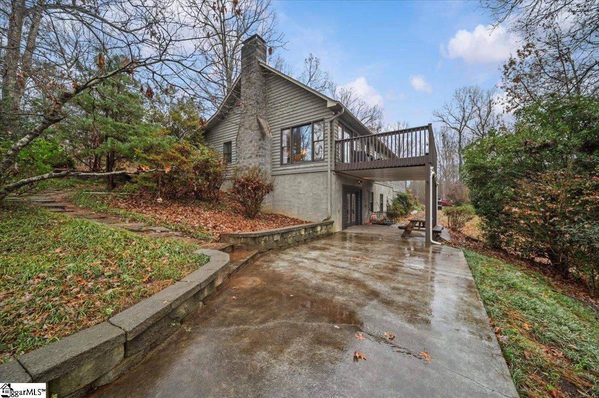 133 Ernestine Hayes Road