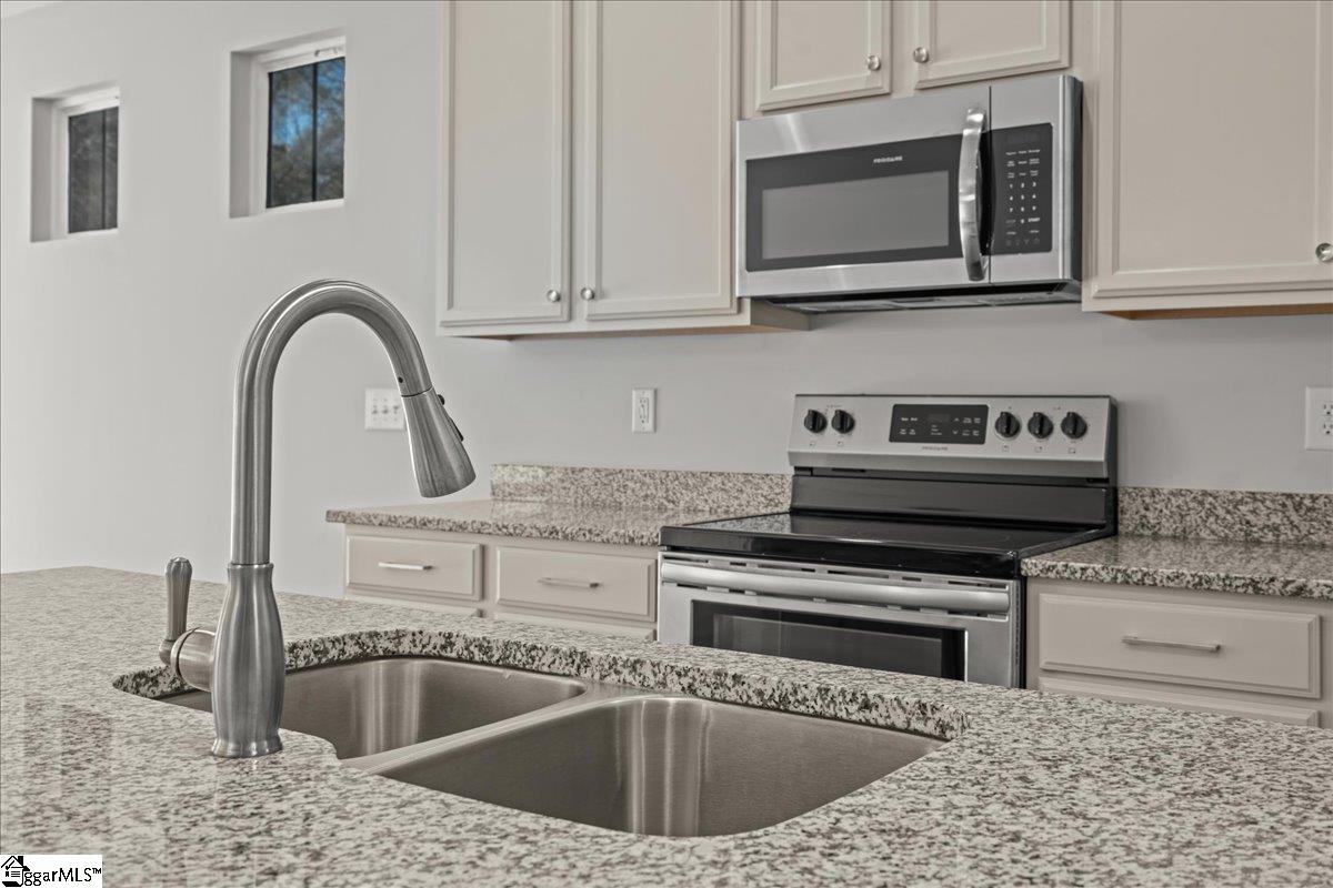 131 Rushing Creek Lane