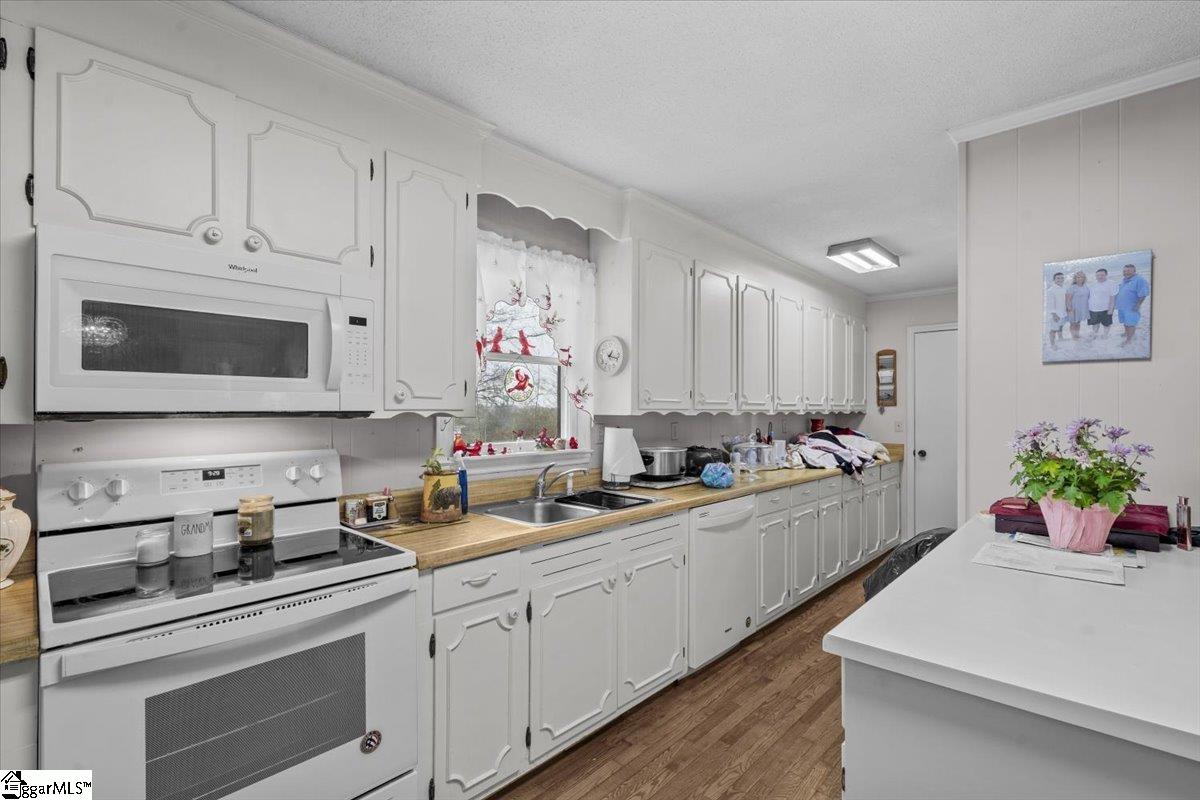 500 W Rutherford Street