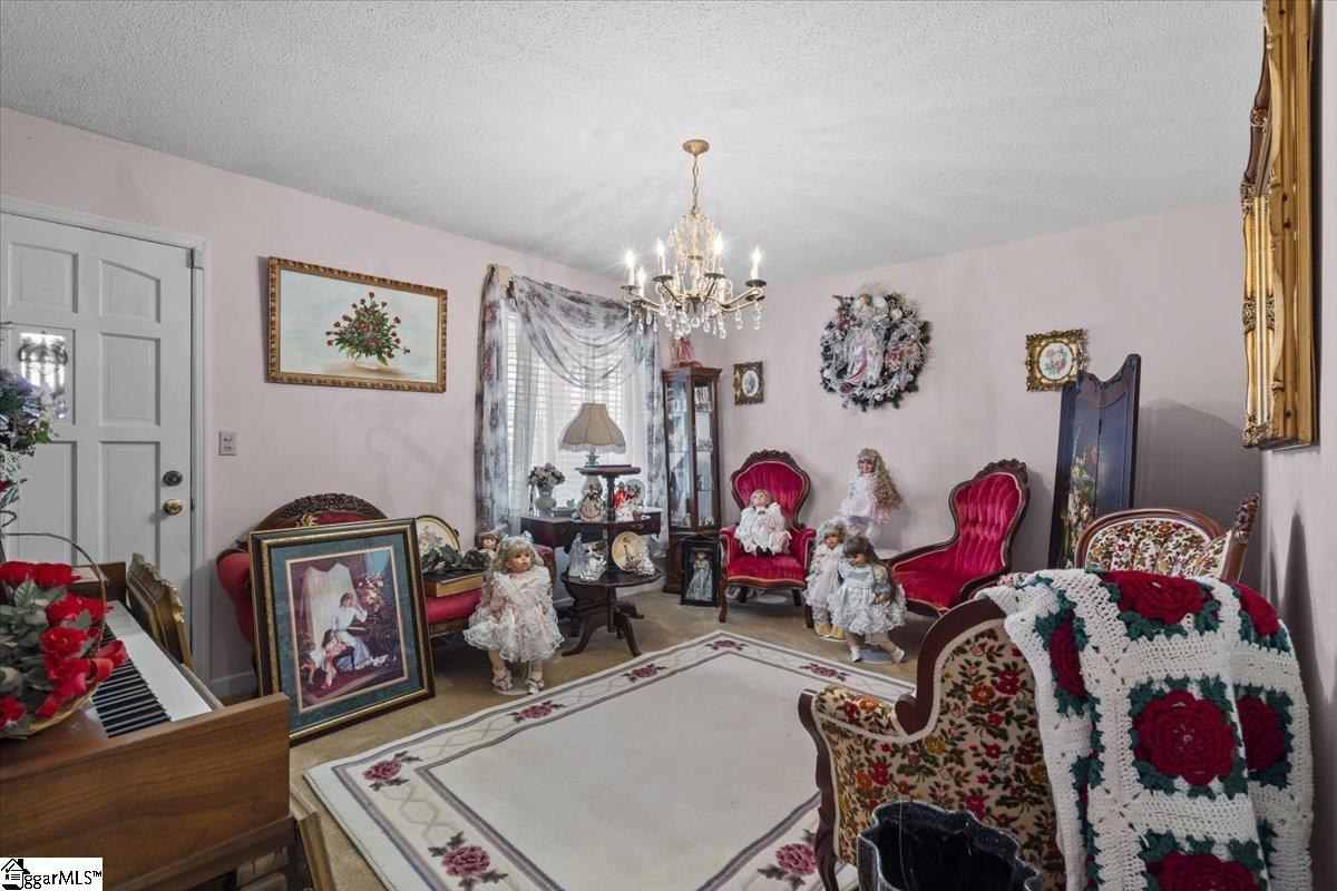 500 W Rutherford Street