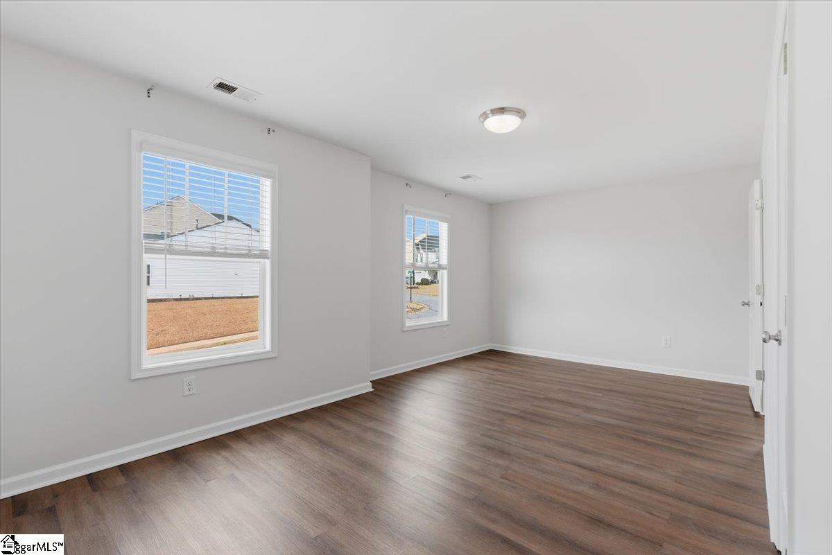 6 Ashborne Lane