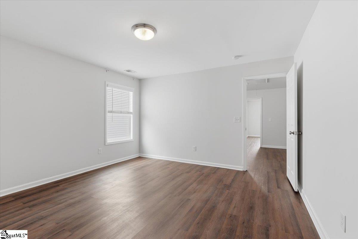 6 Ashborne Lane
