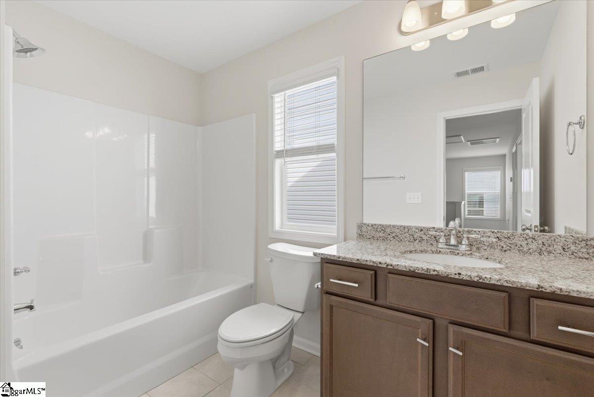 6 Ashborne Lane