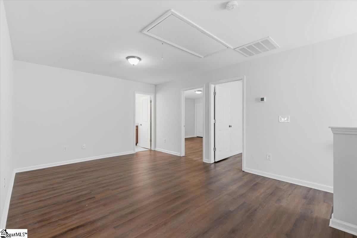 6 Ashborne Lane