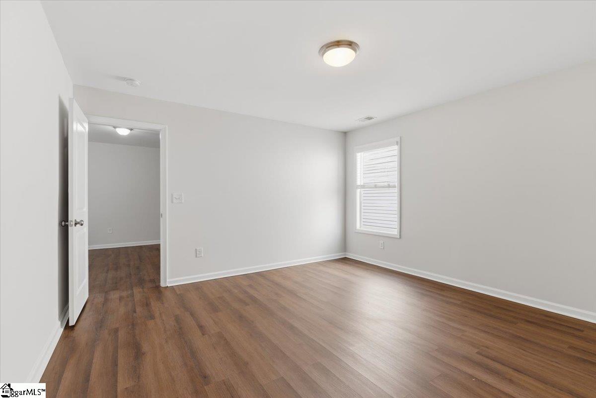 6 Ashborne Lane
