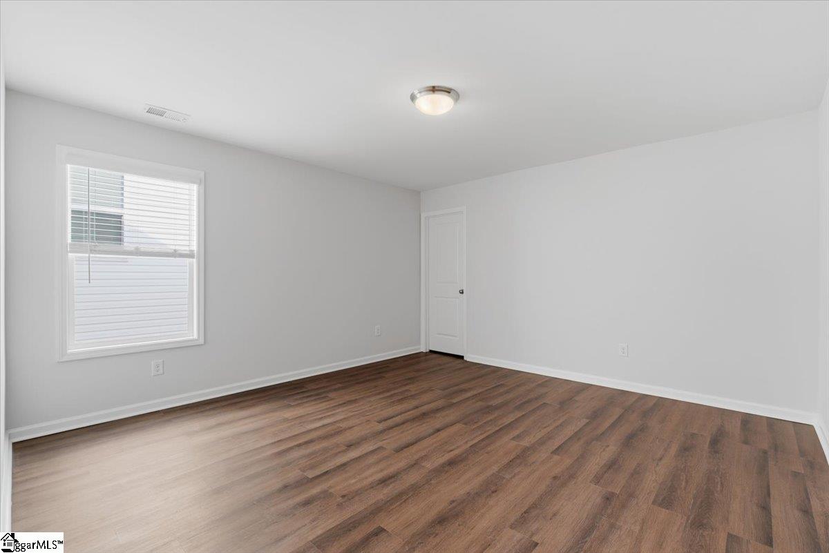 6 Ashborne Lane
