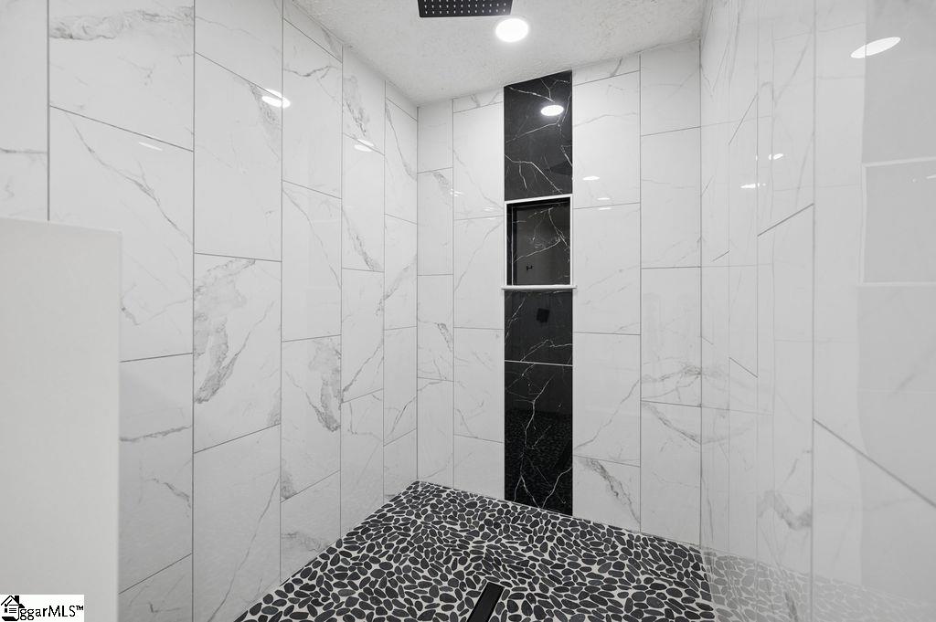 706 Sapphire Court