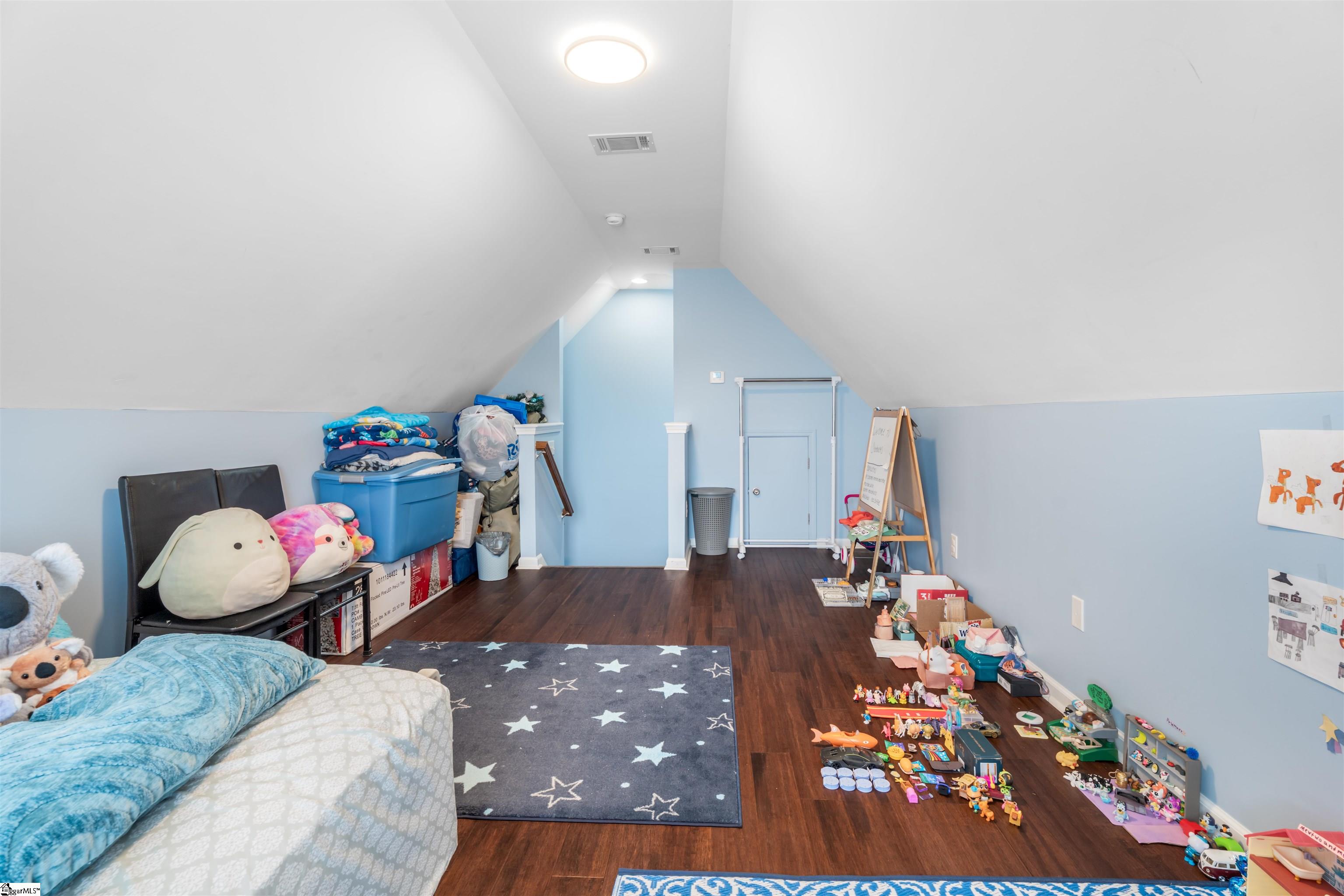 855 Vandenburg Drive