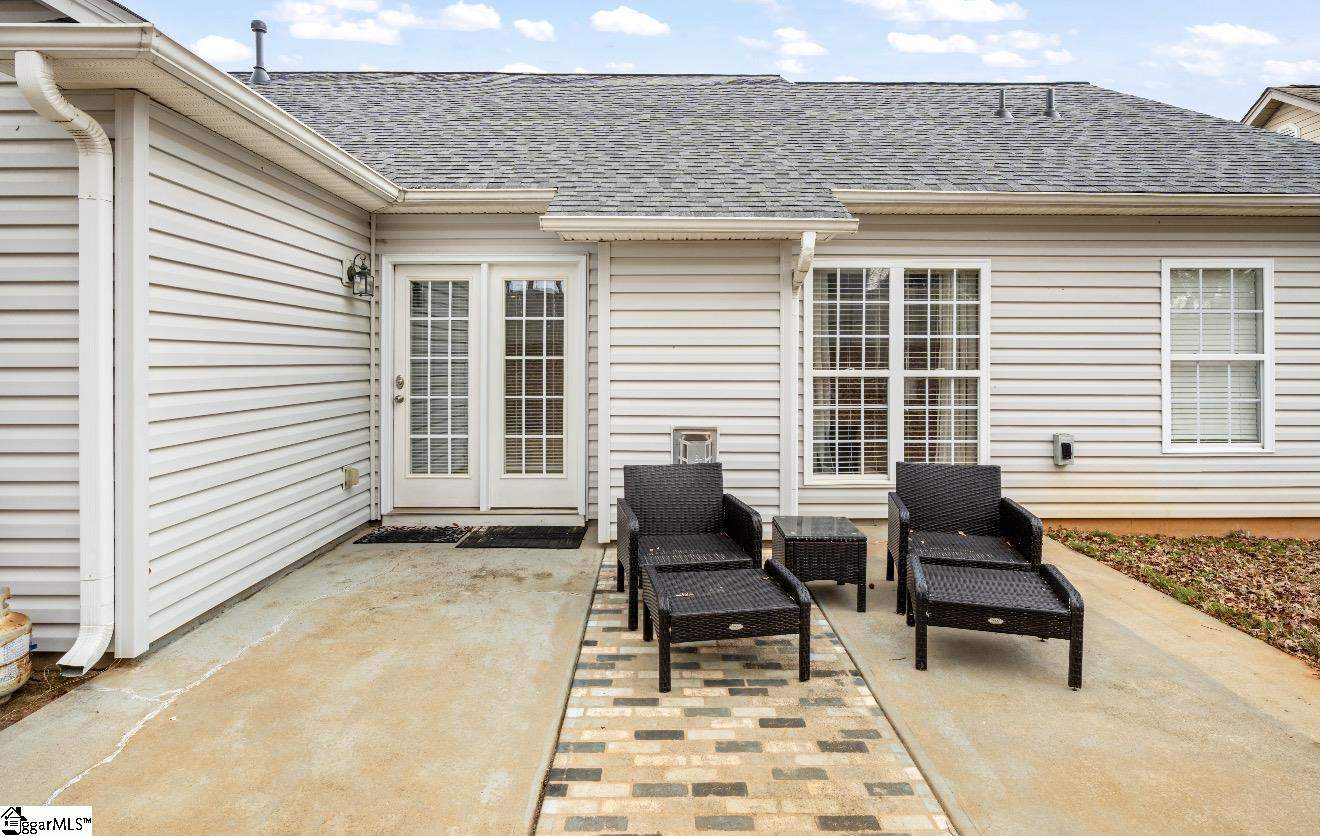 855 Vandenburg Drive