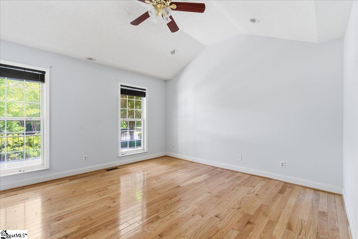 212 Watersedge Drive
