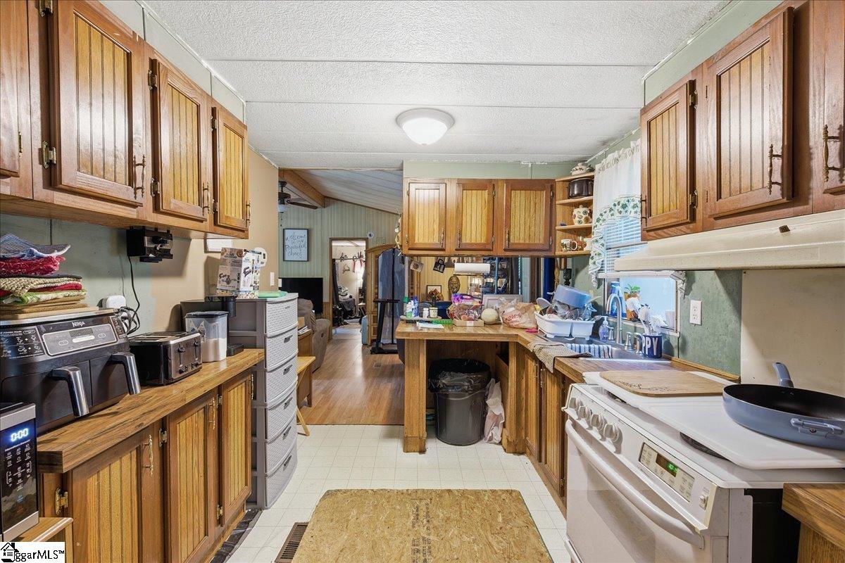 161 Elaine's Drive