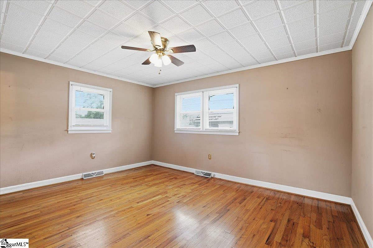 208 Skyland Drive