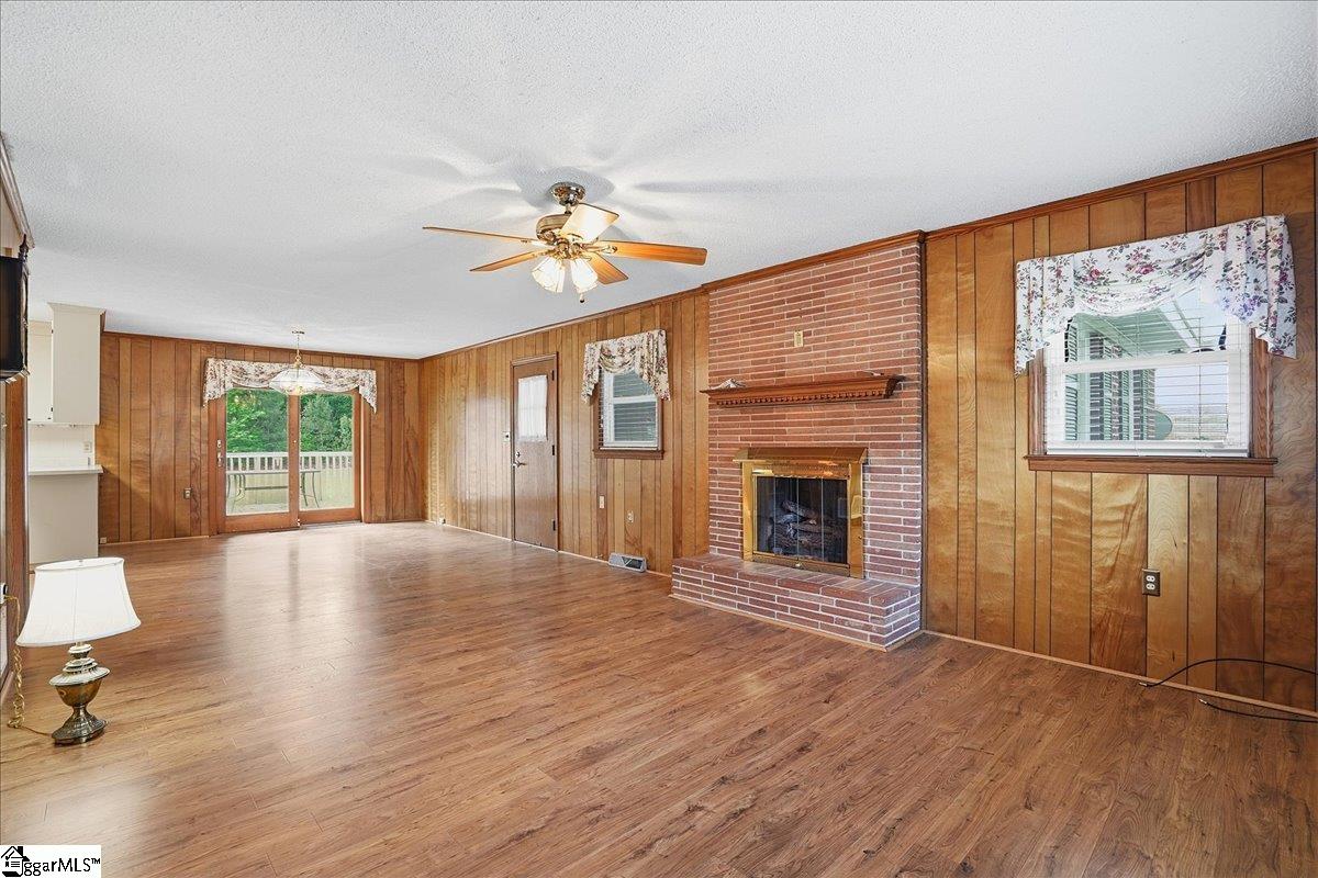 208 Skyland Drive