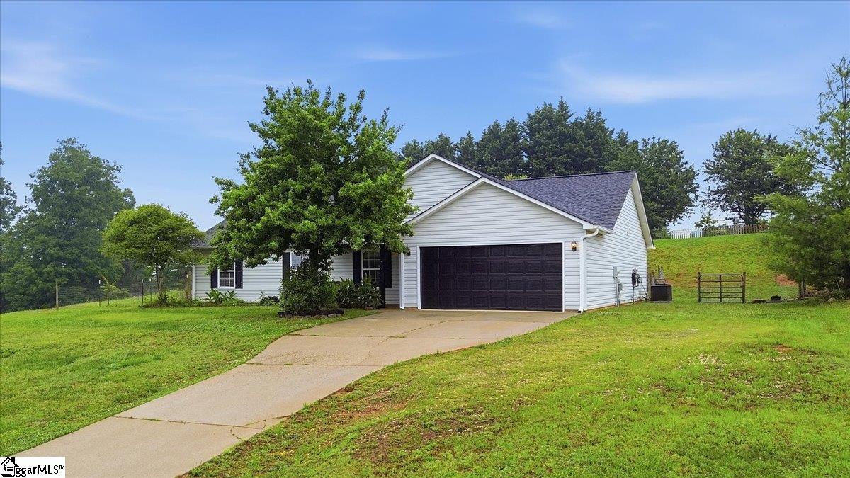 108 Blackbird Lane