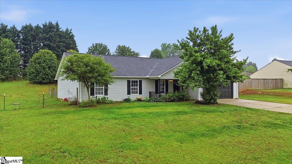 108 Blackbird Lane