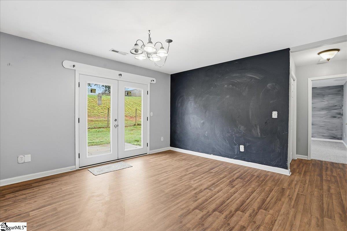 108 Blackbird Lane