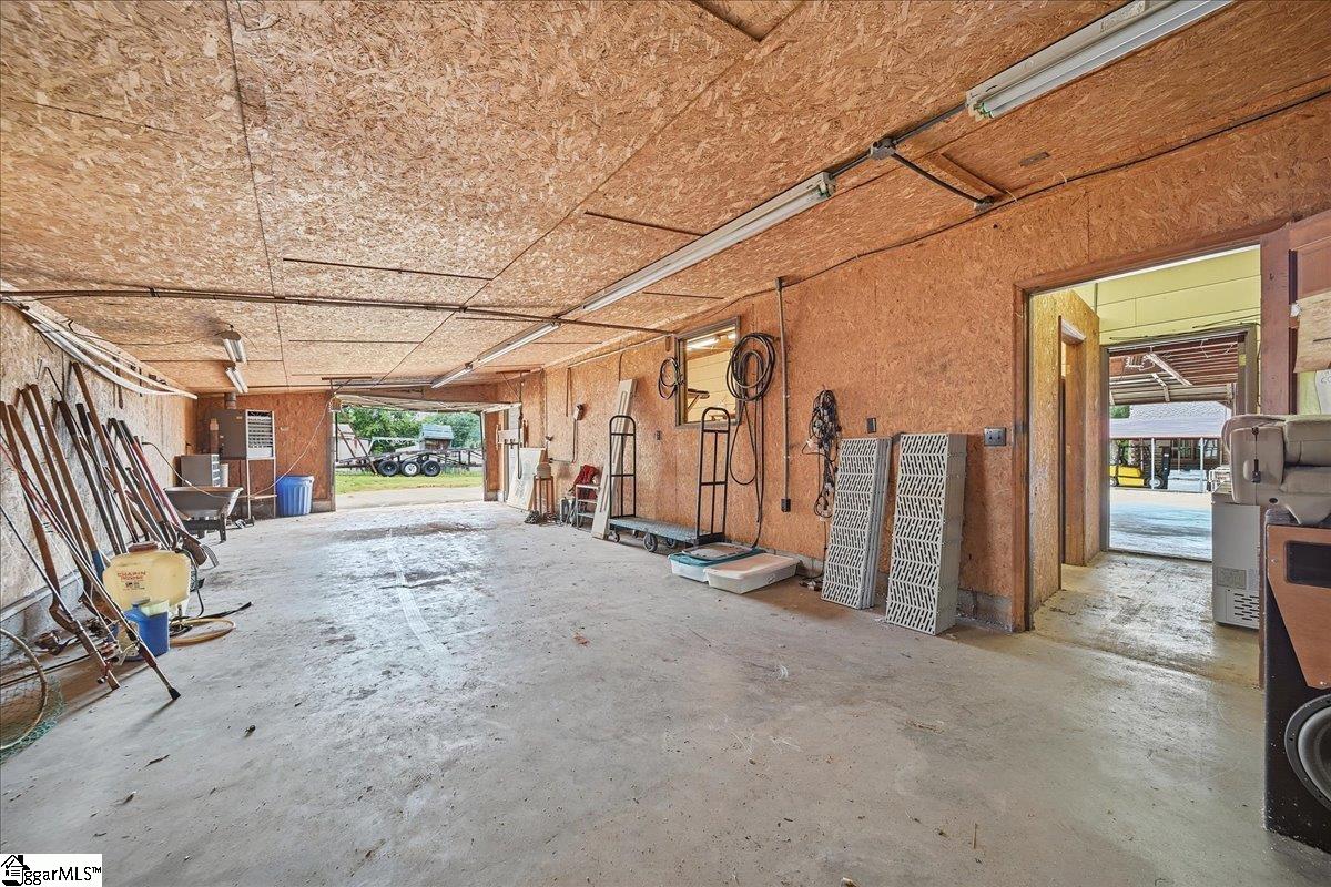 60 Lakeside Drive