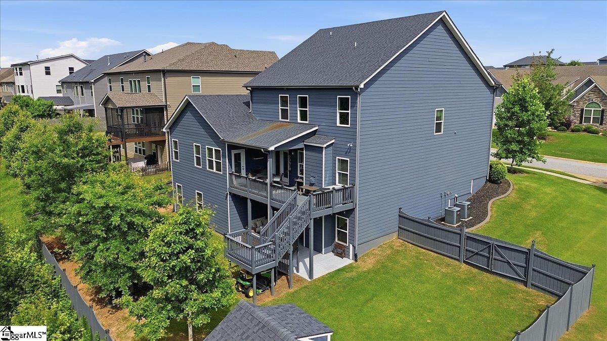 1 Foxmoor Court