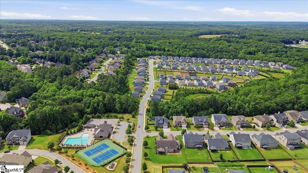 1 Foxmoor Court
