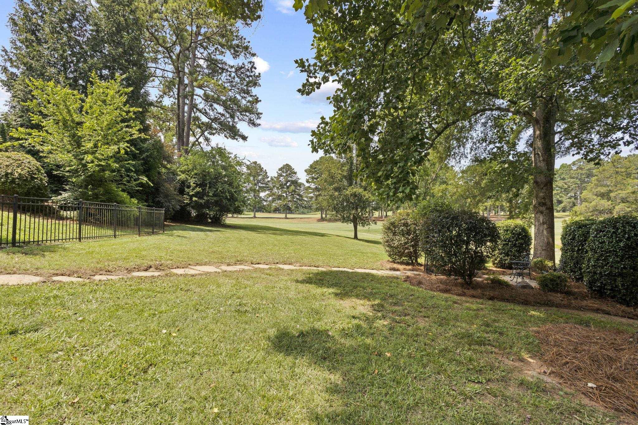 752 Three Wood Lane
