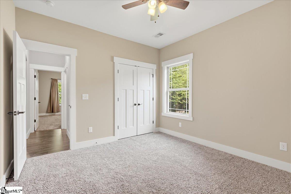 3044 English Cottage Way