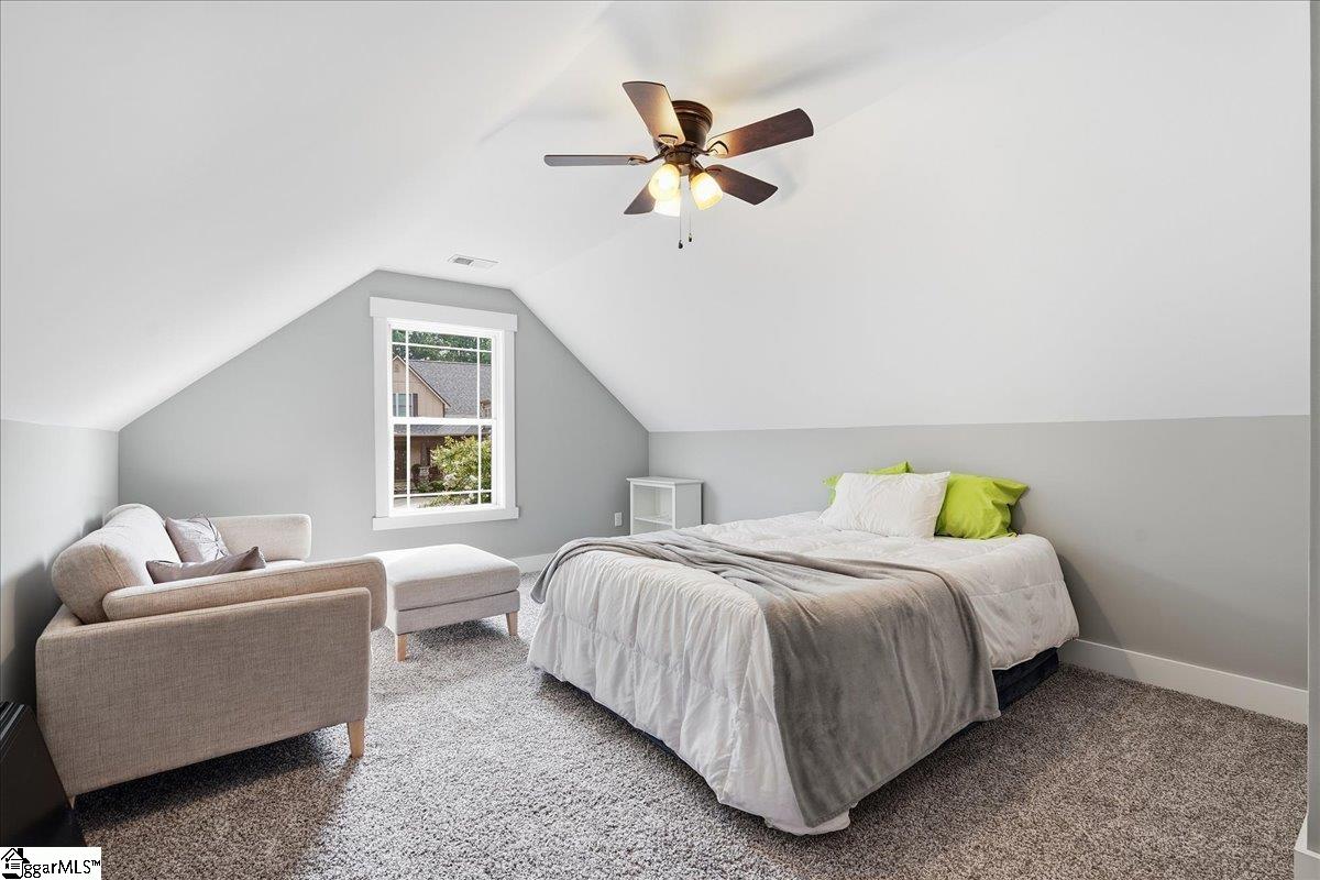 3044 English Cottage Way