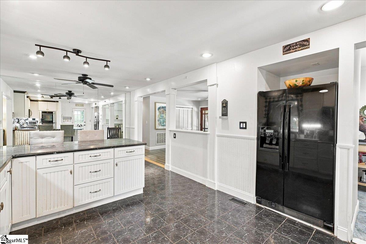 213 Cox Ridge Court