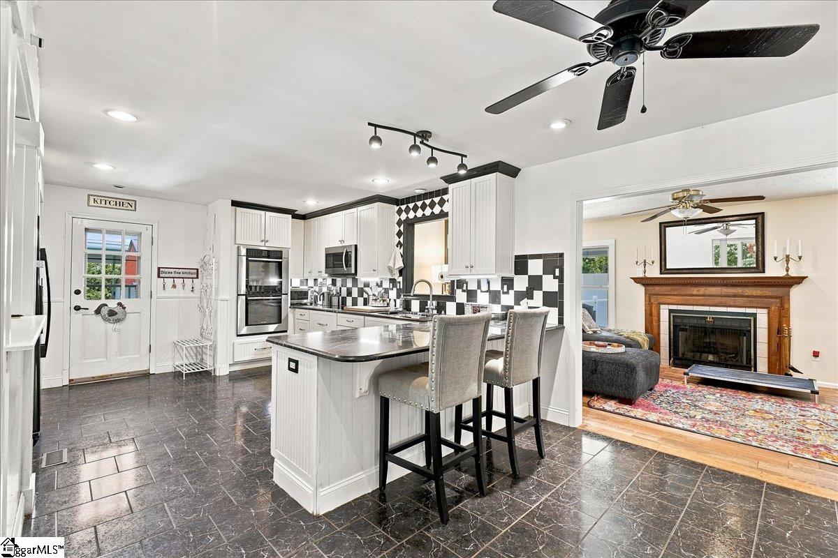 213 Cox Ridge Court