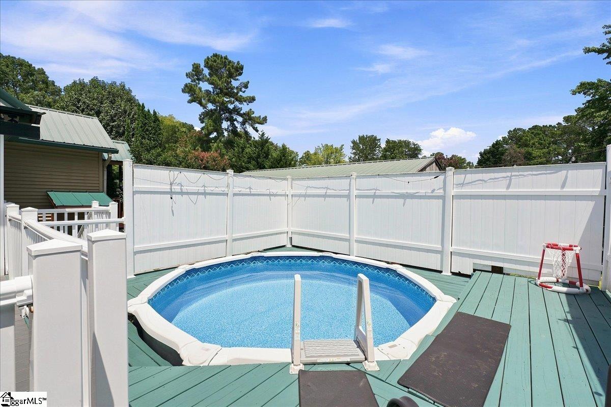 213 Cox Ridge Court