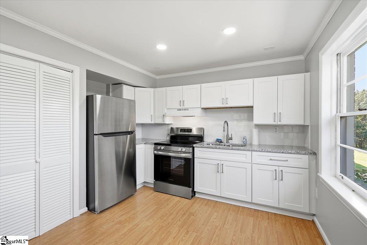 219 Fairview Drive