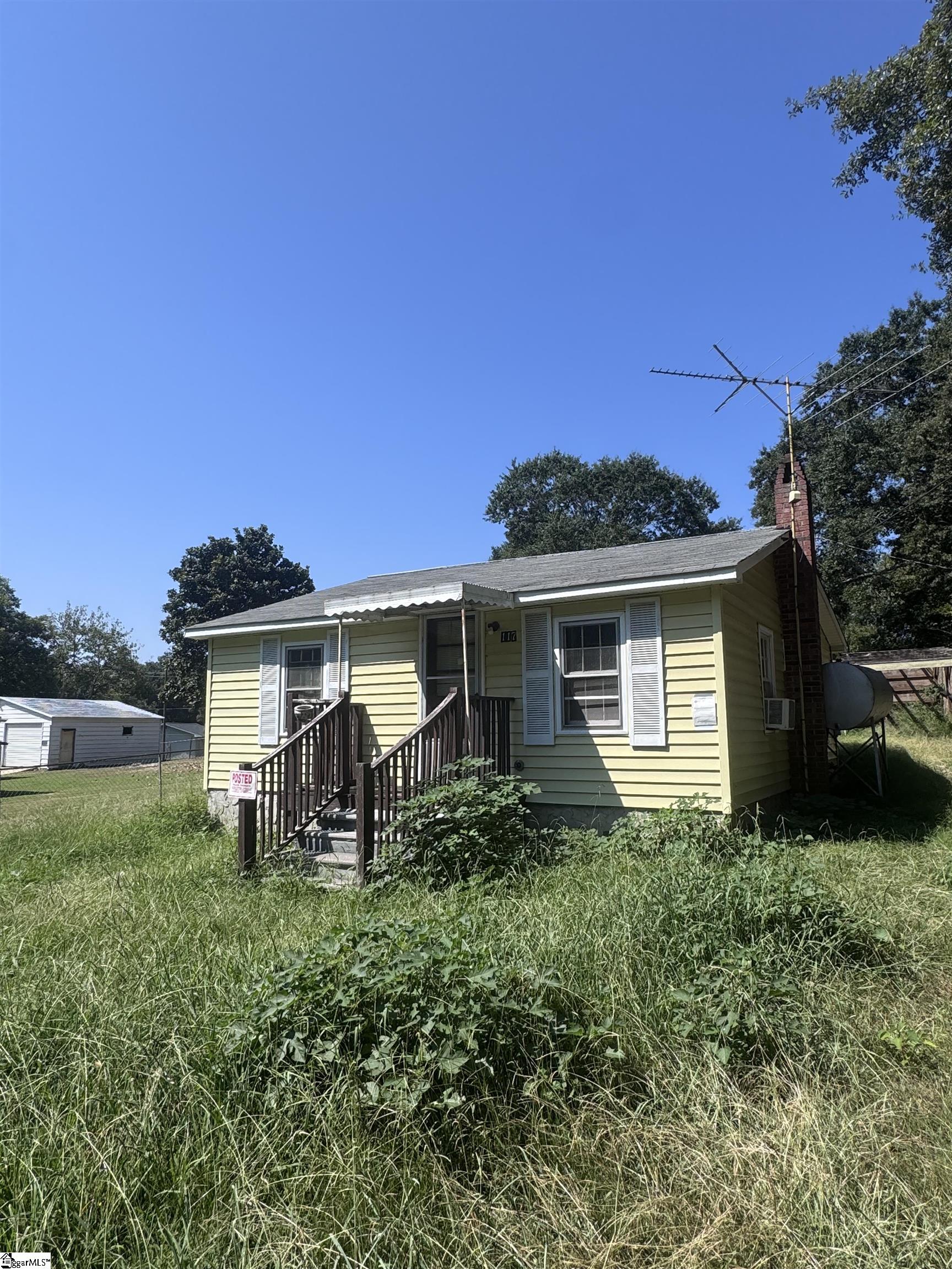 117 N Texas Avenue