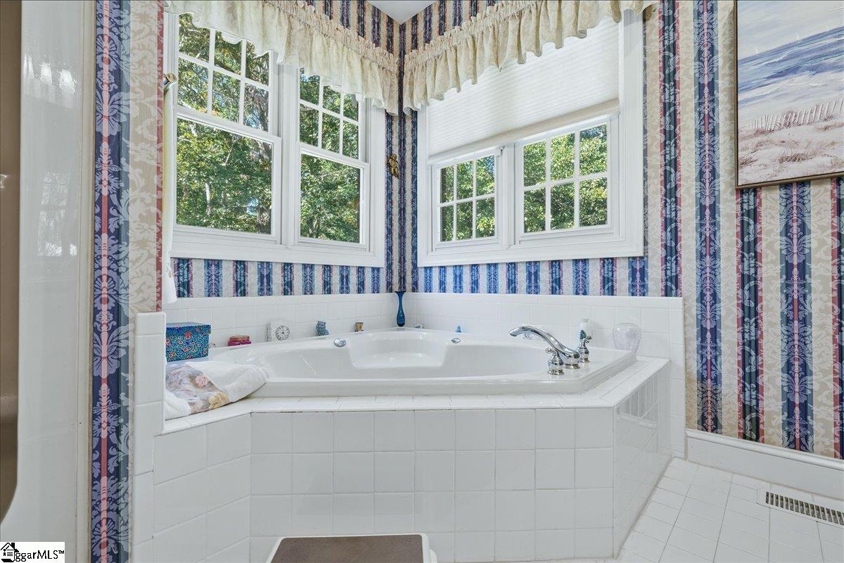 109 Wren Crossing Lane