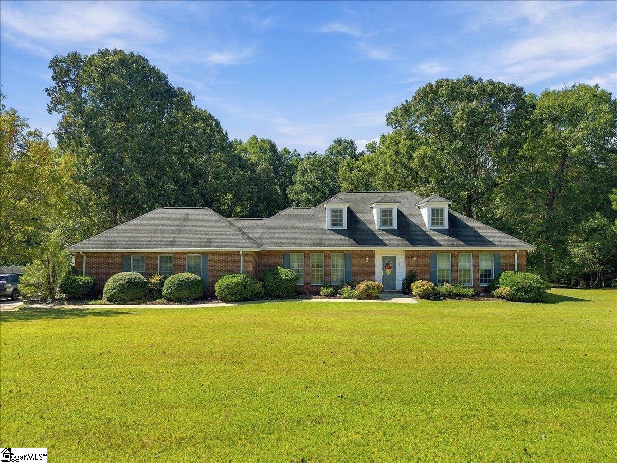109 Wren Crossing Lane