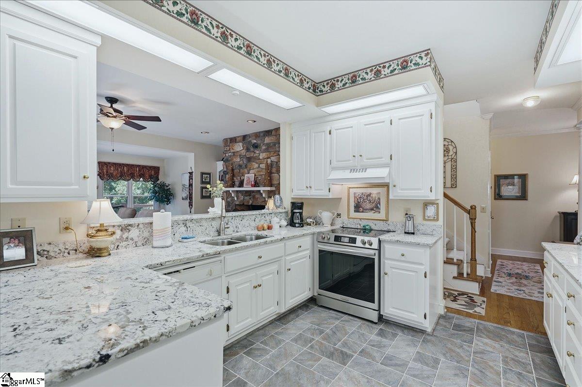109 Wren Crossing Lane