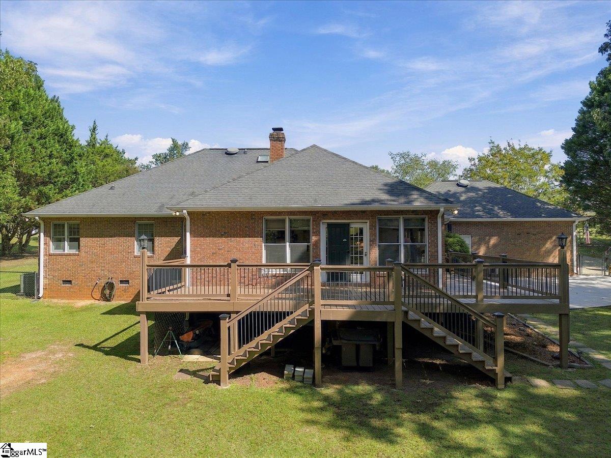 109 Wren Crossing Lane